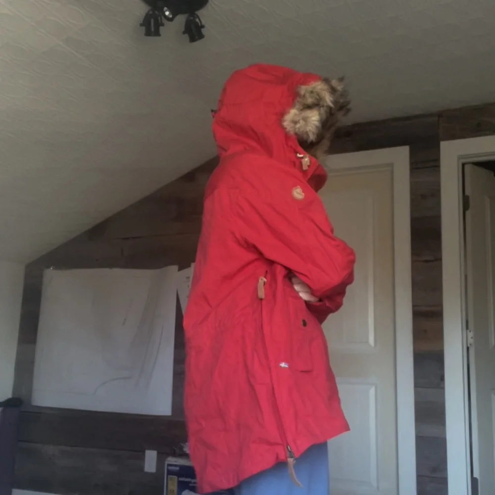 Red Fjällräven anorak parka - Picture 4 of 10